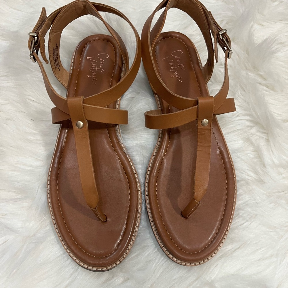 Crown Vintage Sandals sz8m/38 1/2